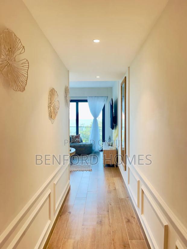 2 Bedroom Sea View Apartment for Short Term Let - thumbnail 12
