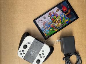 Oled Nitendo Switch - main view