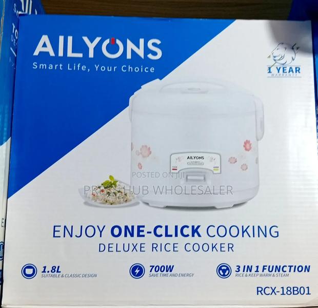 Automatic Electric Rice Cooker. * 