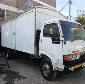 Hino 300 Lorry
