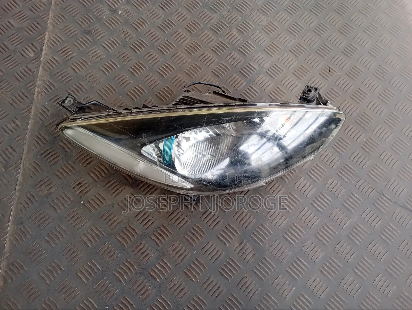 Demio 2011 Headlight