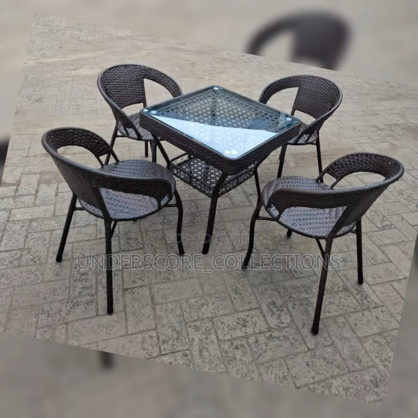 Outdoor 4 Seater Set