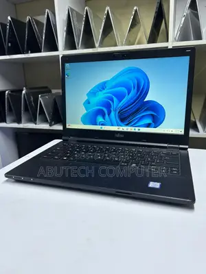 Laptop Fujitsu 8GB Intel Core I3 SSD 256GB