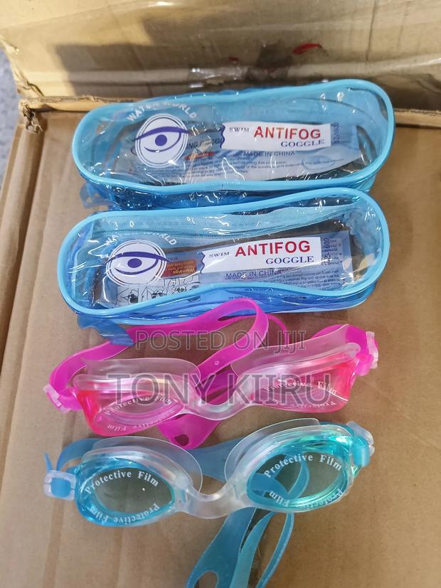 Antifog Kids Swimming Goggles - main view