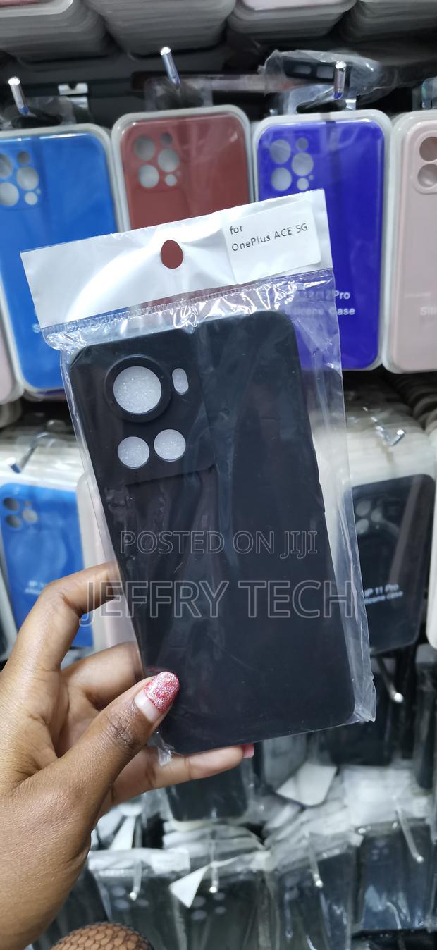Othab Oneplus Ace 5g Slim Soft Silicone Phone Cover - thumbnail 3
