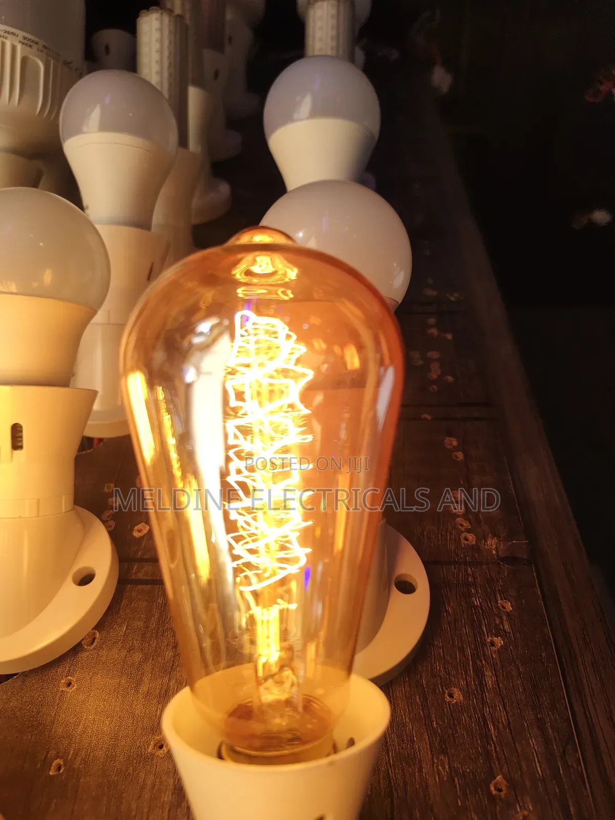Dimmable Filament Bulb