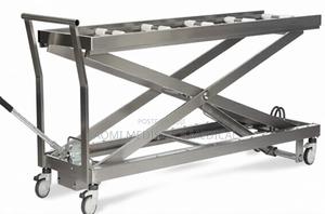 Motuary Hydraulic Body Lifter - thumbnail 2