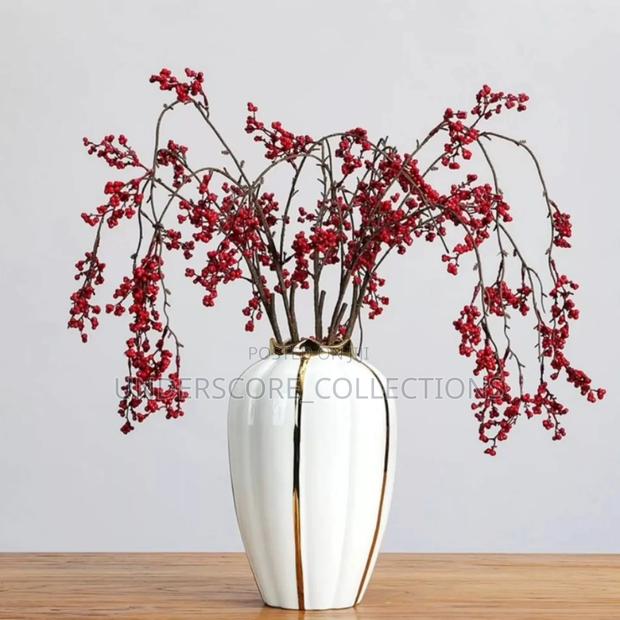 Modern Minimalist Big Size Ceramic Flower Vase - thumbnail 2