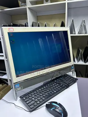 Laptop NEC N22A 4GB Intel Core i7 HDD 500GB