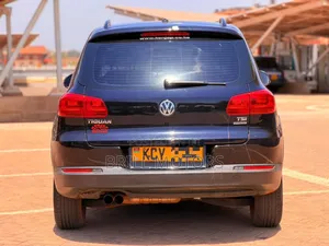 Volkswagen Tiguan 2013 Black