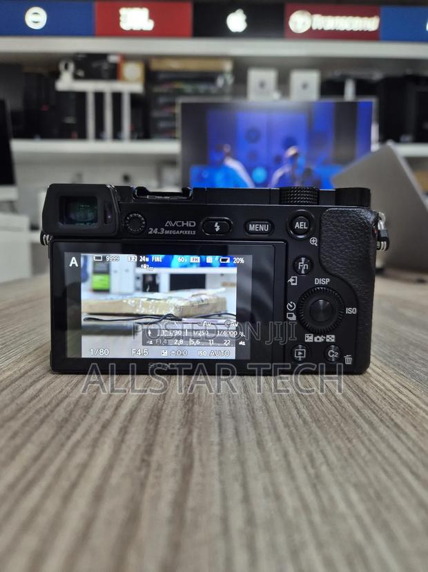 Sony Alpha A6000 Mirrorless Digital Camera + Sony E Mount 50mm F1.8 - thumbnail 3