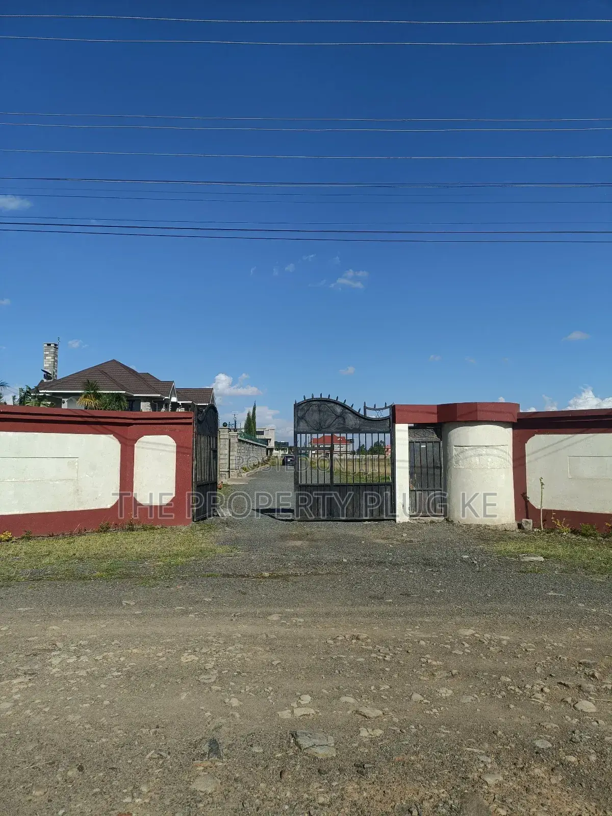 50 by 100 Plot for Sale in Katani