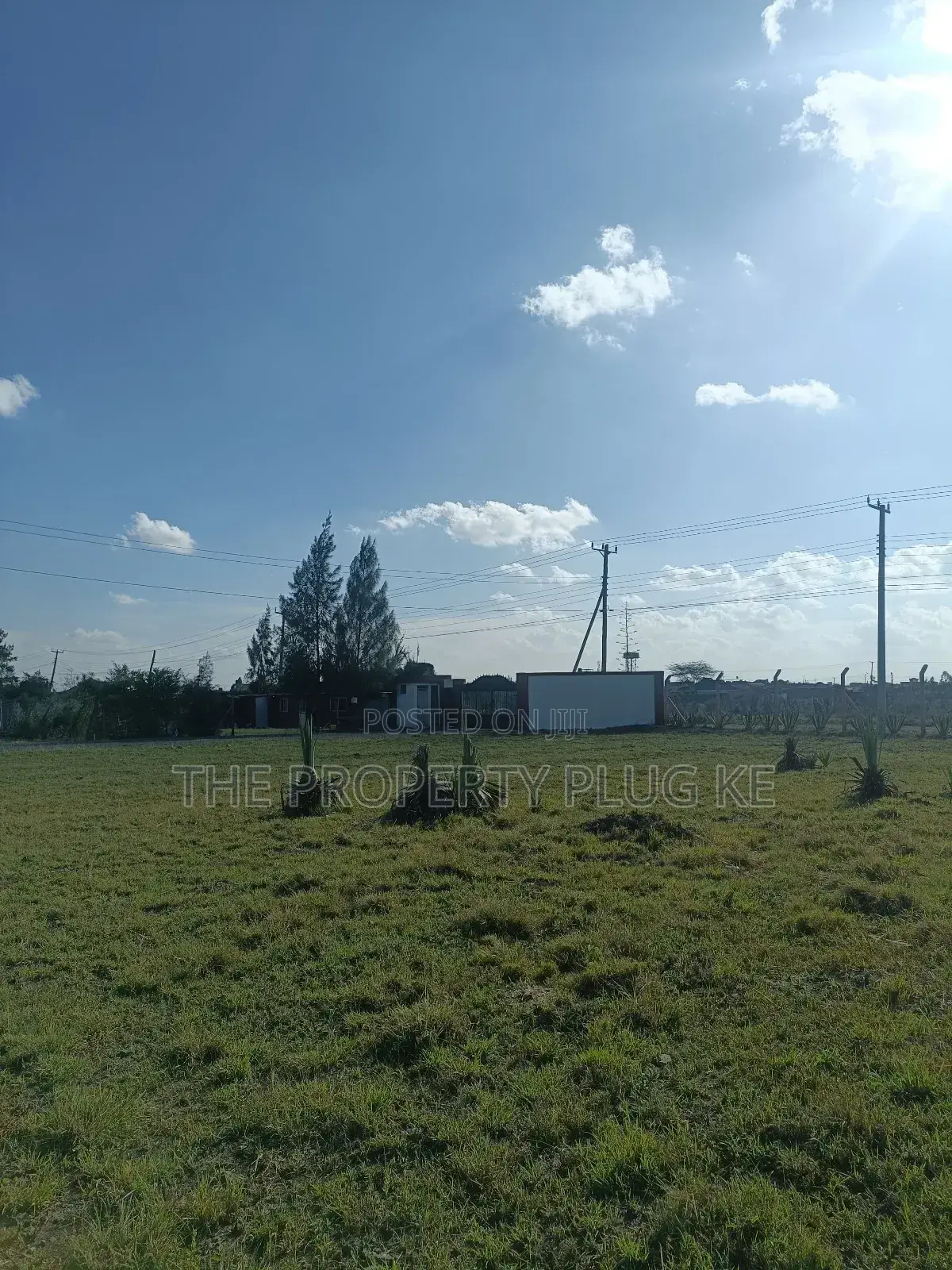 50 by 100 Plot for Sale in Katani
