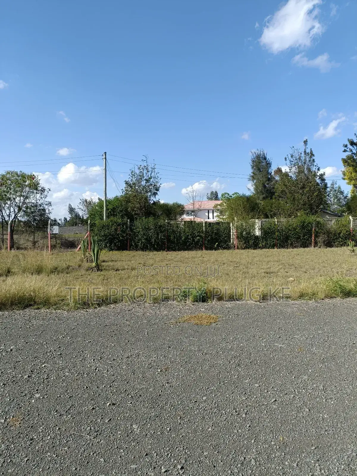 50 by 100 Plot for Sale in Katani