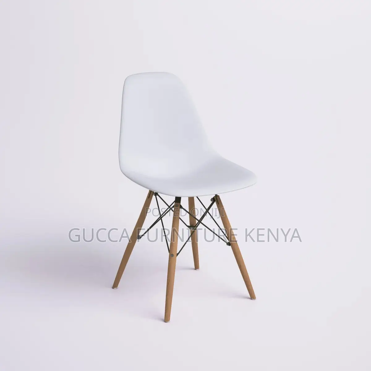 Armless Plastic Eames Dining Chair