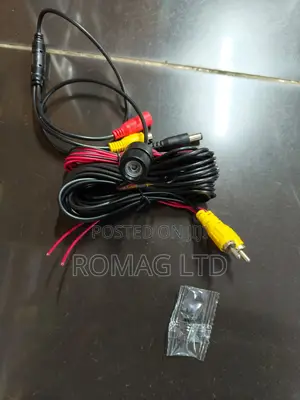 Reverse Butterfly Camera