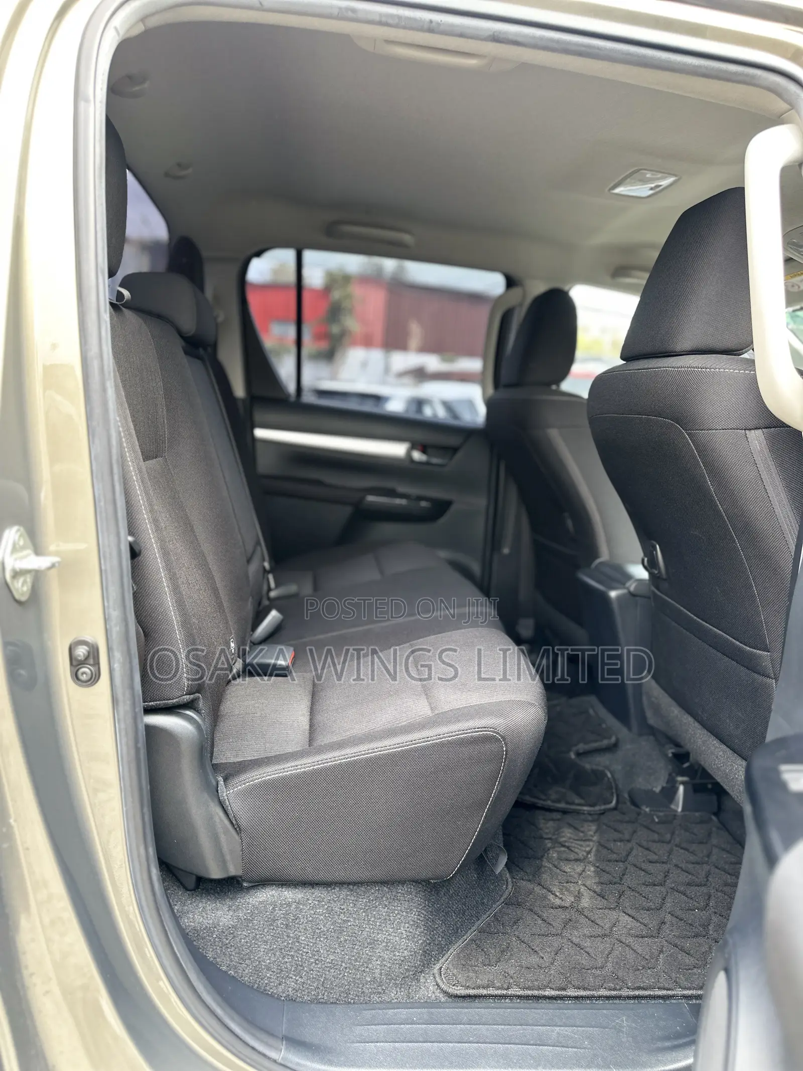 Toyota Hilux Revo Double Cab Deisel 2.4 AWD 2021 Brown