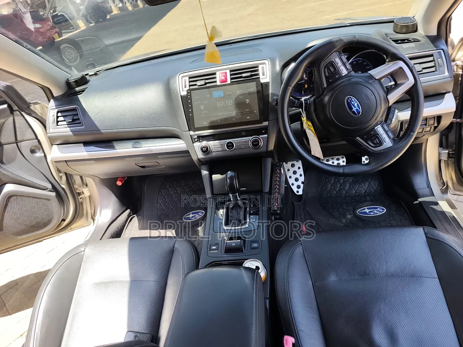 Subaru Outback 2016 Gold