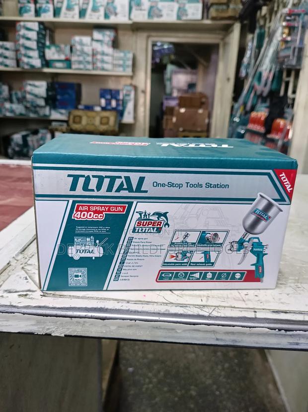 400cc Total Metallic Spray Gun - main view