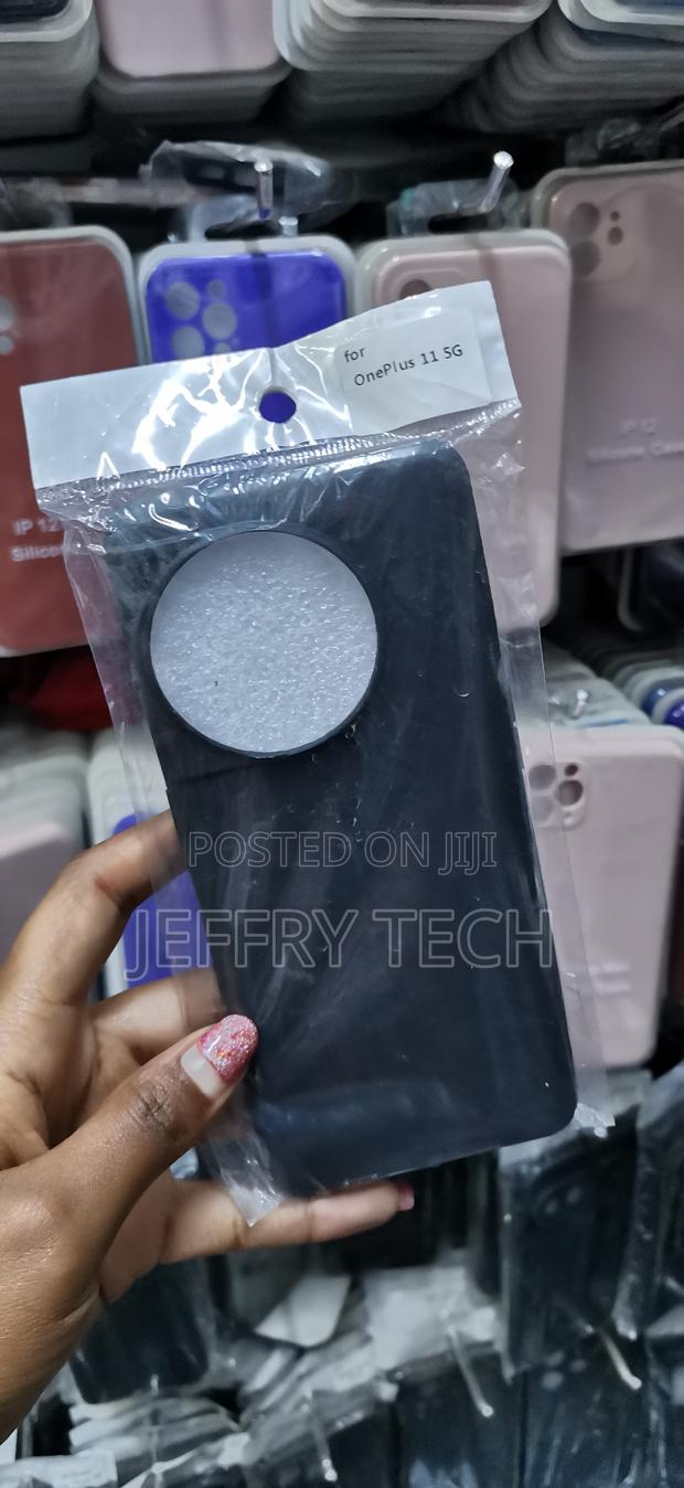 Prout Oneplus 11 5g Softt Slim Tpu Silicone Back Case - thumbnail 2