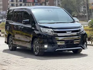 Toyota Noah 2.0 FWD (7 Seater) 2019