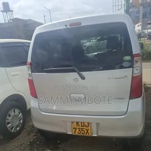 Suzuki Wagon R 660 Petrol FWD 2015 Silver