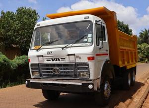 Tata Tipper 2516 - main view