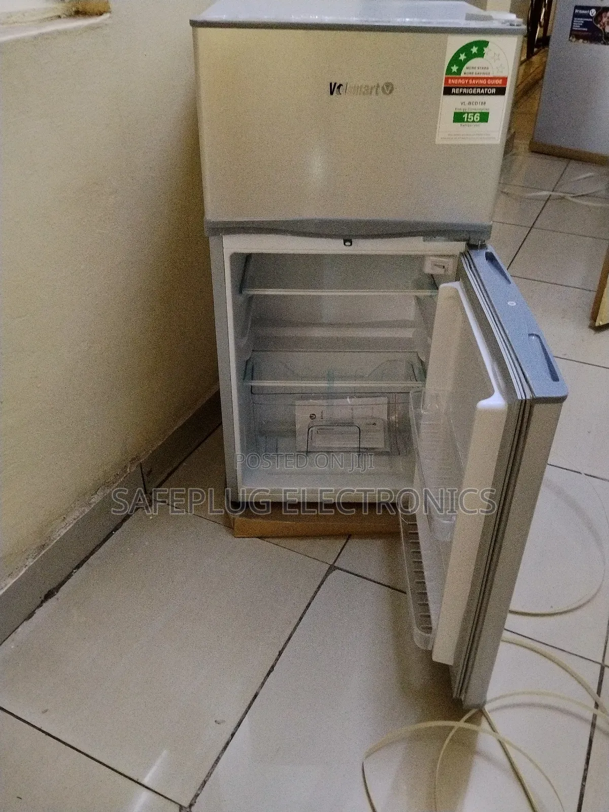 Fridge ,Volsmart 108l Silver Fridge