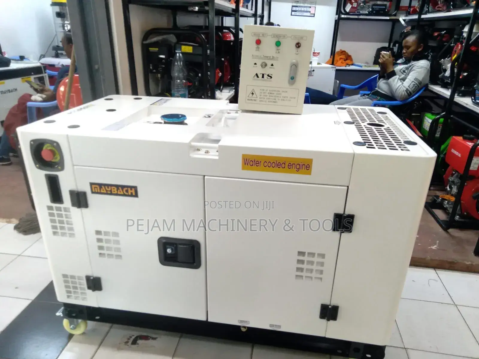 Maybach 20kva Three Phase Watercooled Silent Diesel Generator With Ats