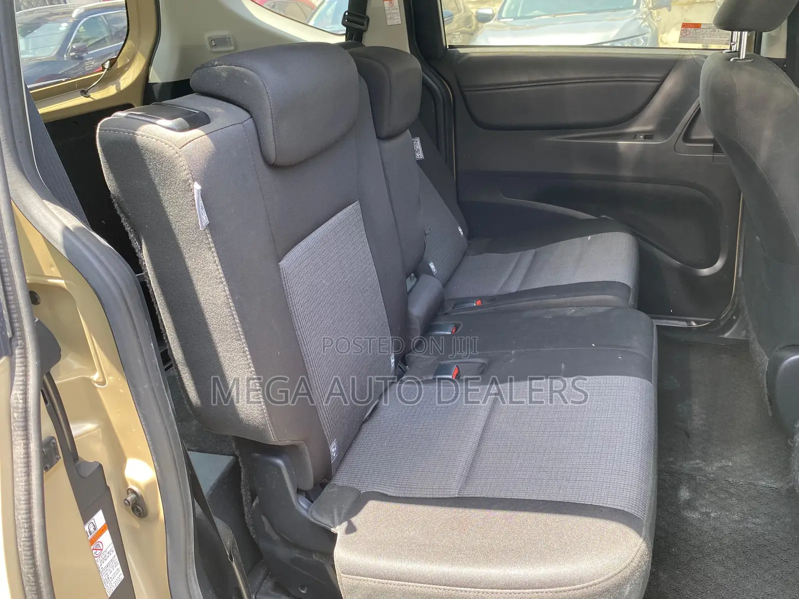 Toyota Sienta 2020