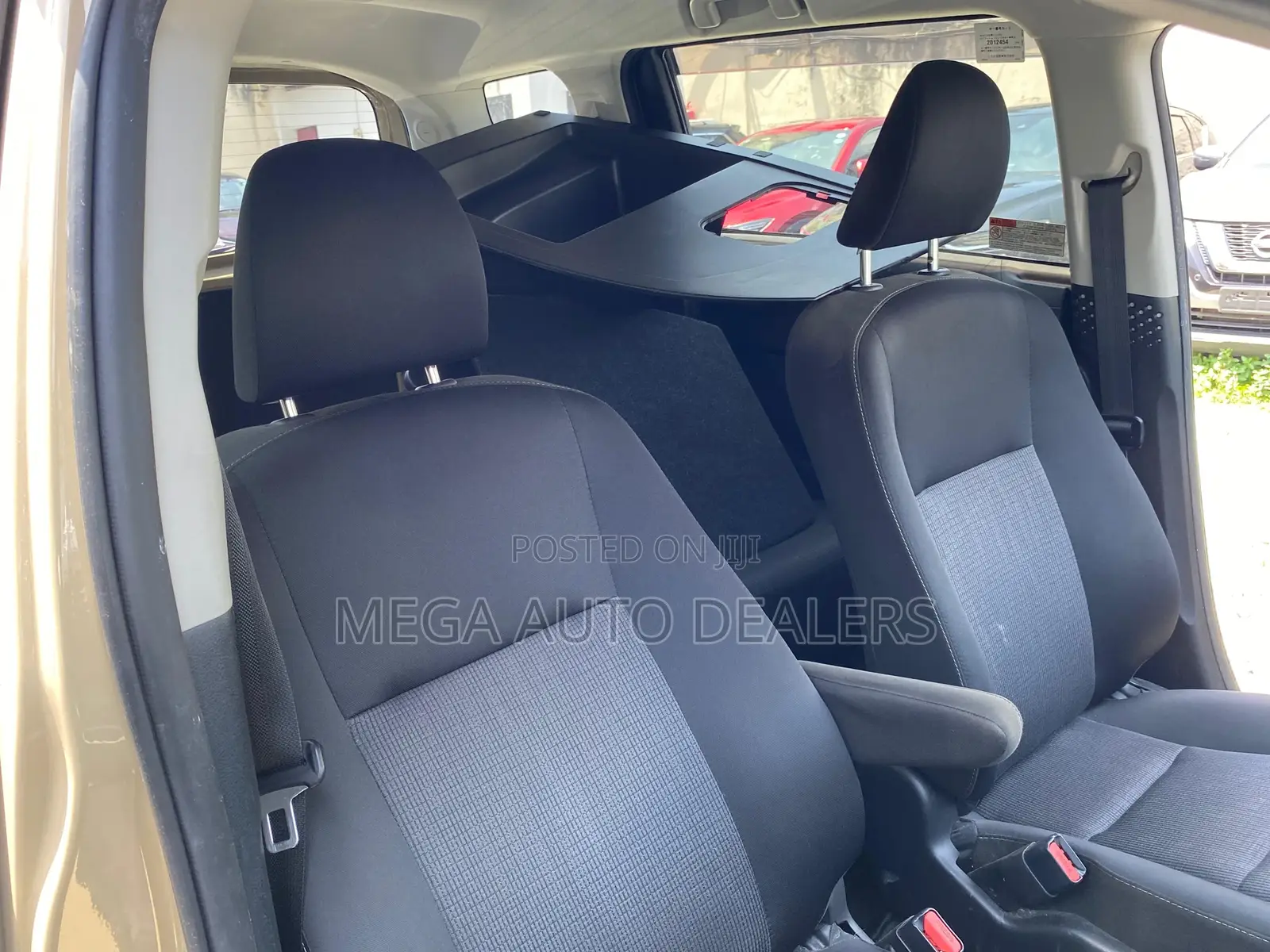 Toyota Sienta 2020
