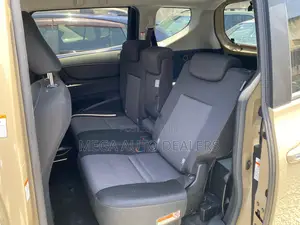 Toyota Sienta 2020