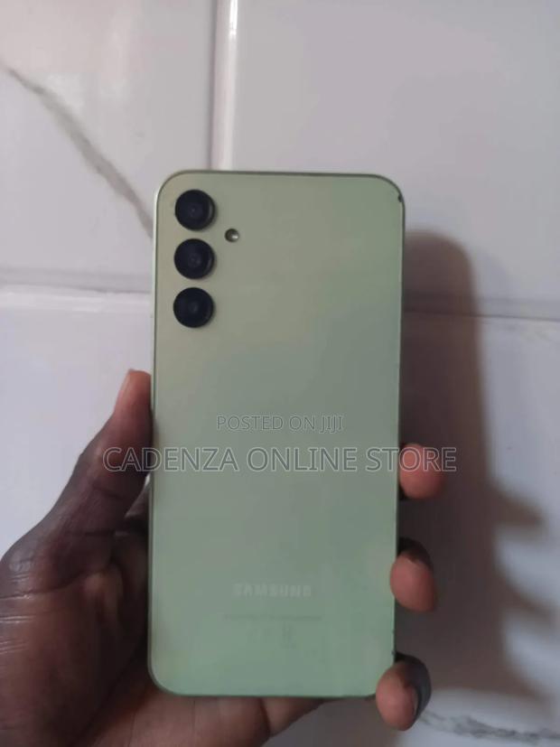 Samsung Galaxy A24 4G 128 GB Green - main view