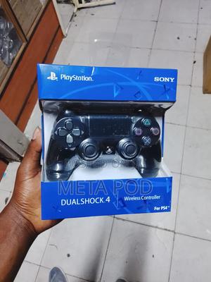 Sony Playstation 4 Dual Shock 4 Wireless Controller - thumbnail 2