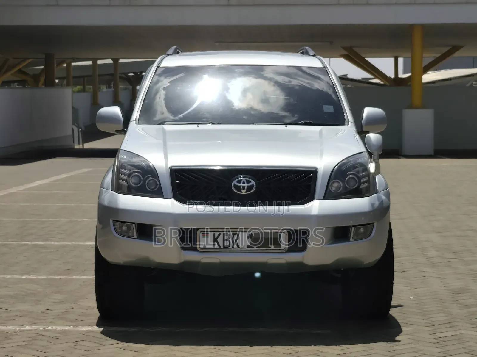 Toyota Land Cruiser Prado 2005 Silver