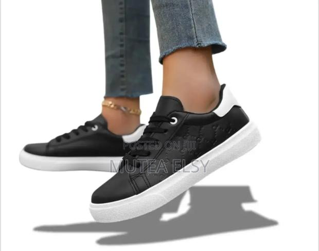 Black White Fashion Rubbers - thumbnail 3