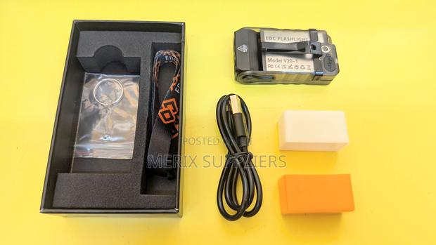 Boruit V20 Keychain Edc Flashlight Swivel Head Buzzer Usb Led - thumbnail 4