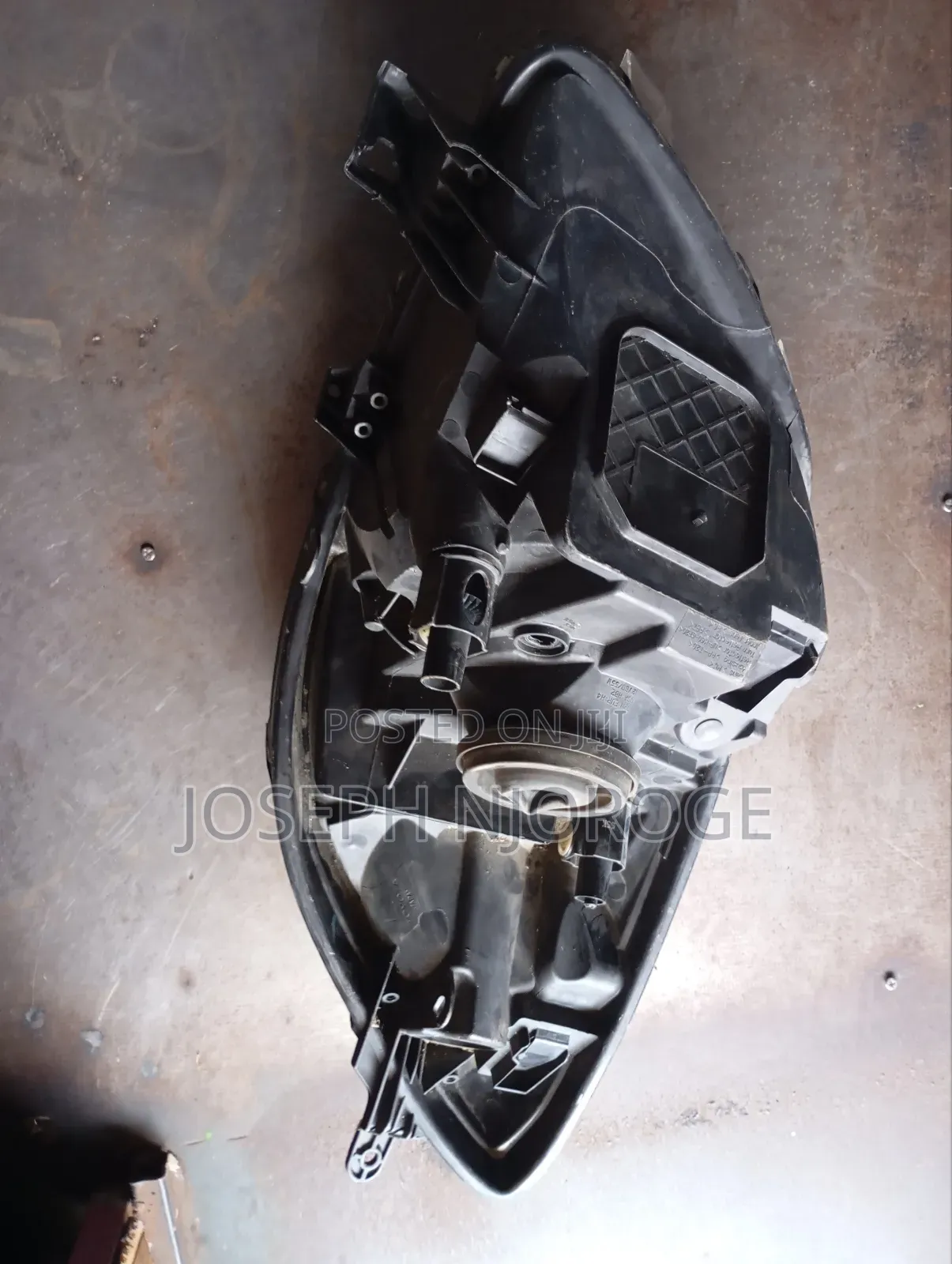 Vitz 2005 Headlight Non Zenon