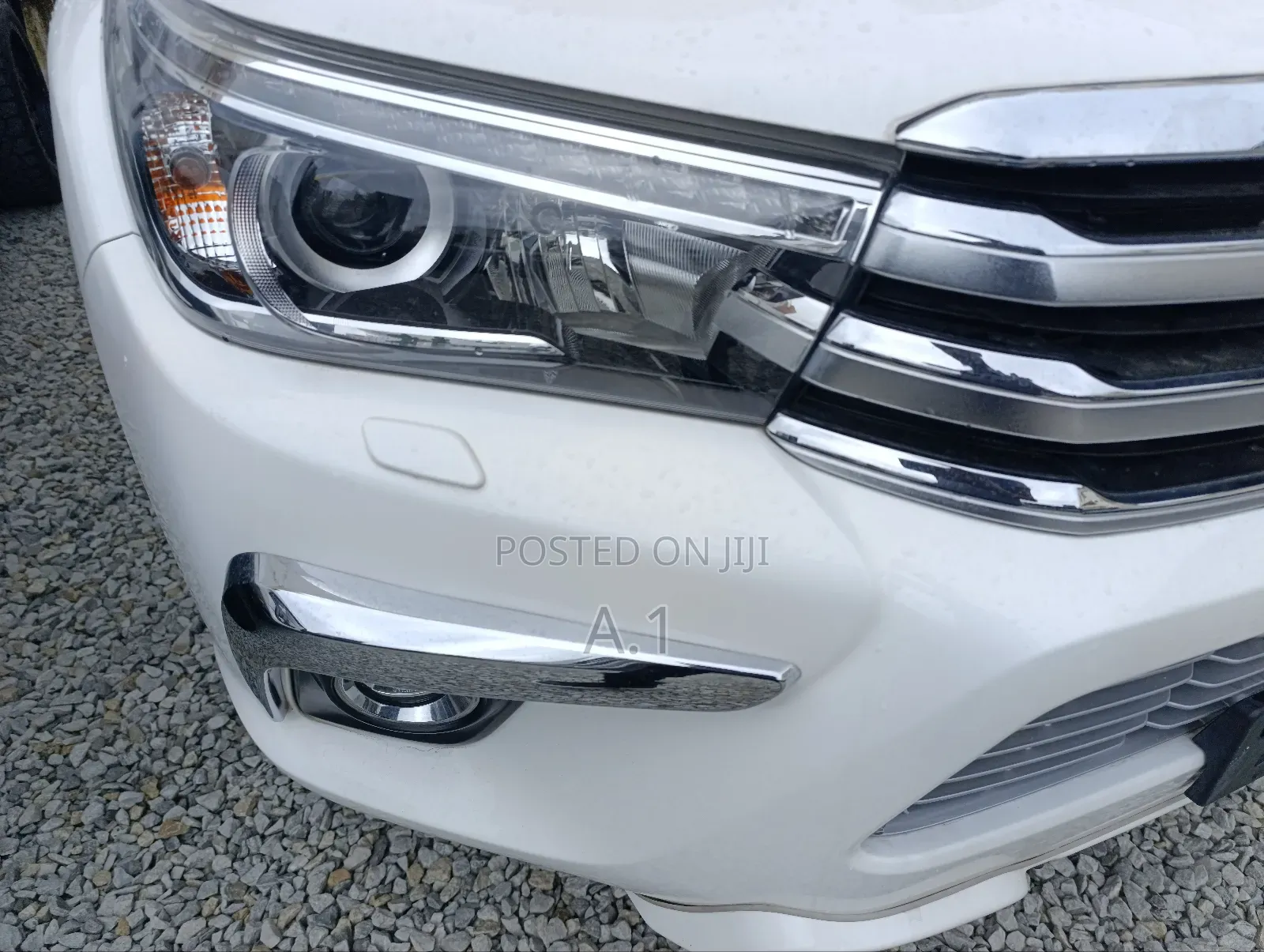 Toyota Hilux Revo Double Cab Deisel 2.4 RWD 2019 White