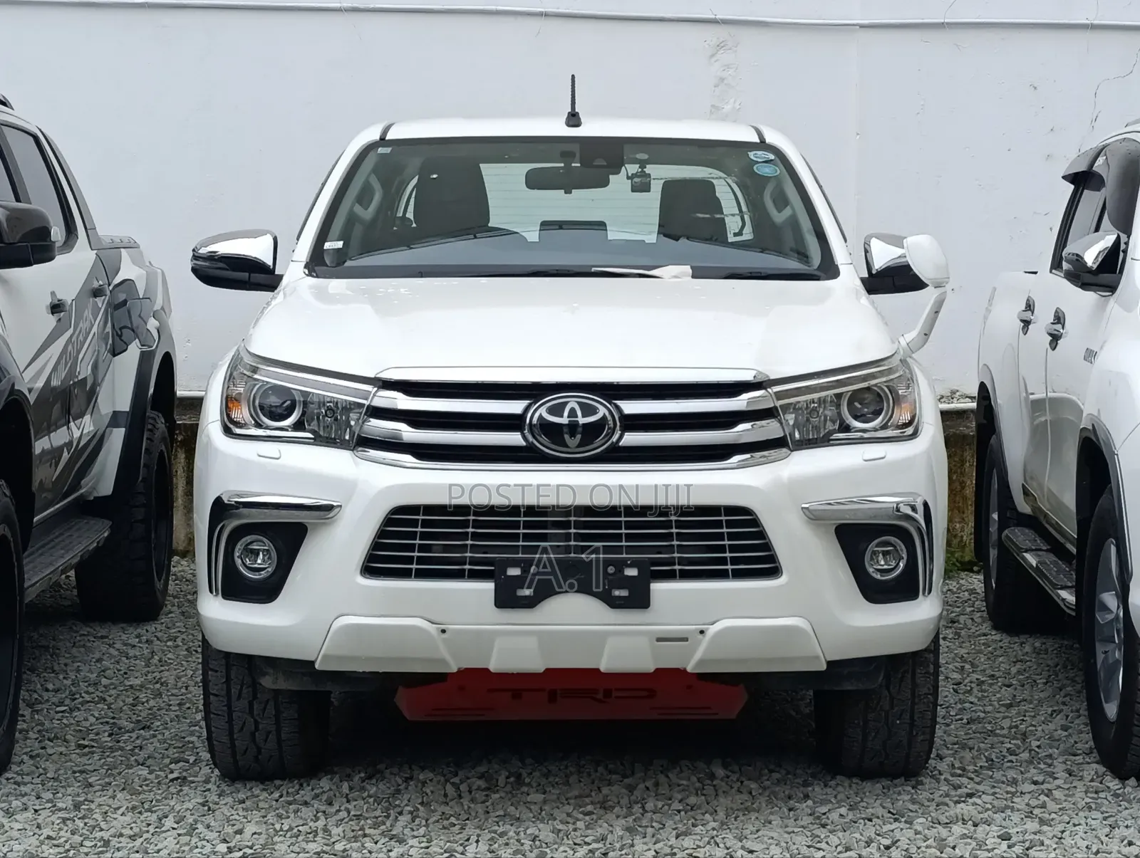 Toyota Hilux Revo Double Cab Deisel 2.4 RWD 2019 White