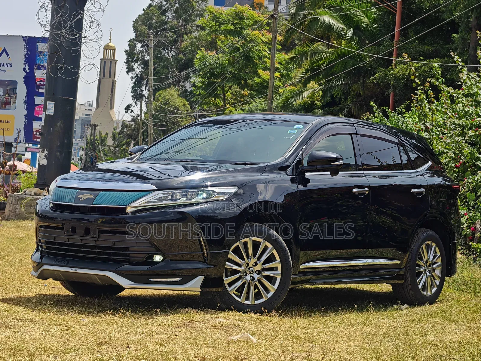 Toyota Harrier 2.0 2018 Matt Black
