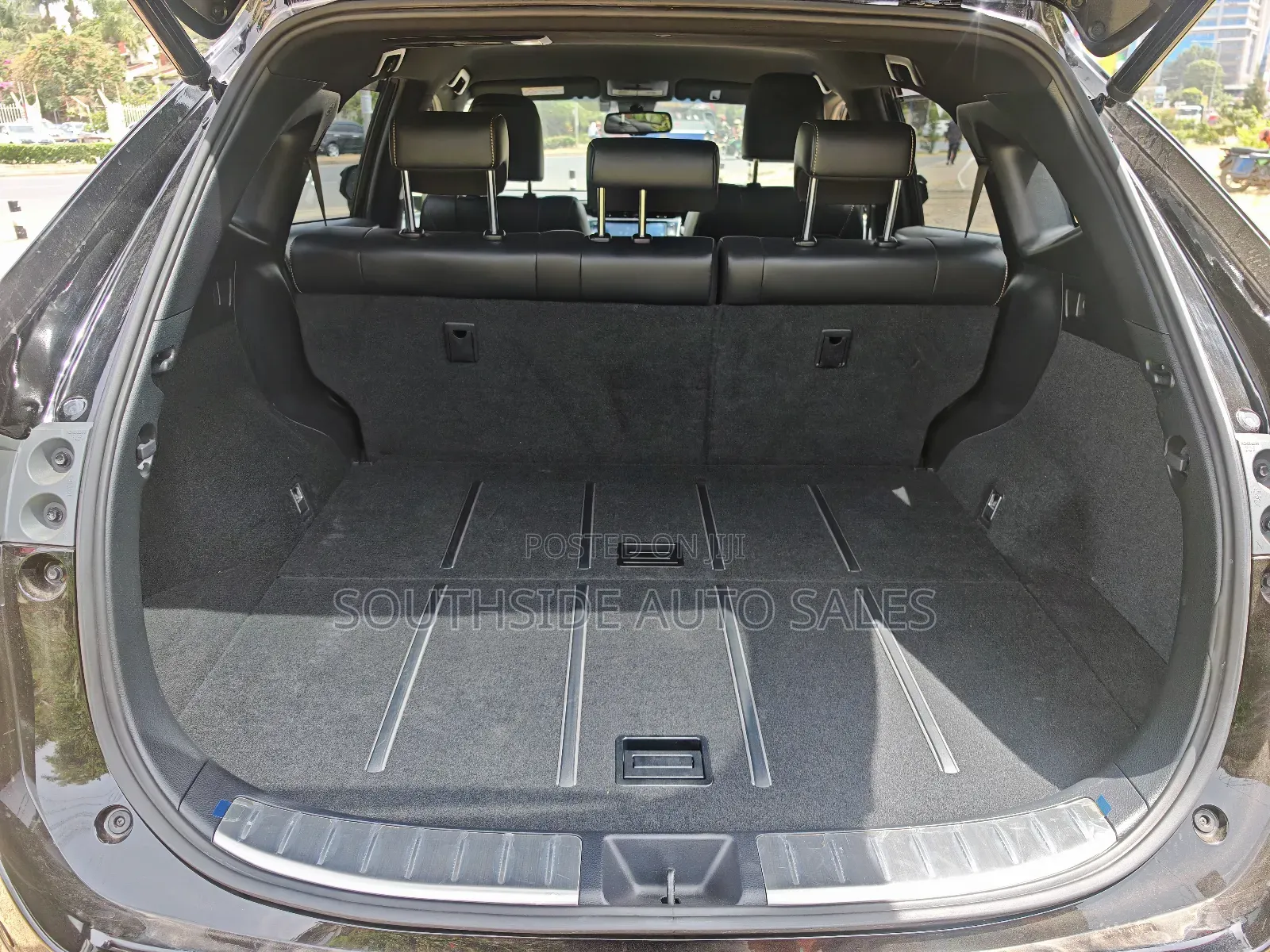 Toyota Harrier 2.0 2018 Matt Black