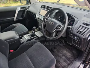 Toyota Land Cruiser Prado 2.8 2020 Matt Black