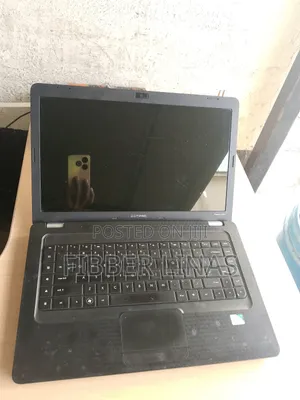 Laptop HP Compaq Presario CQ56 4GB Intel Core 2 Duo HDD 500GB