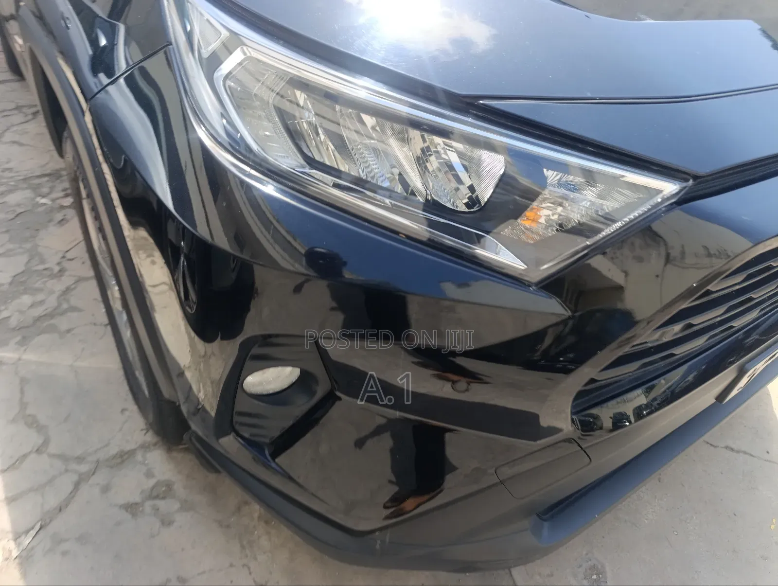 Toyota RAV4 XLE Premium FWD 2019 Black