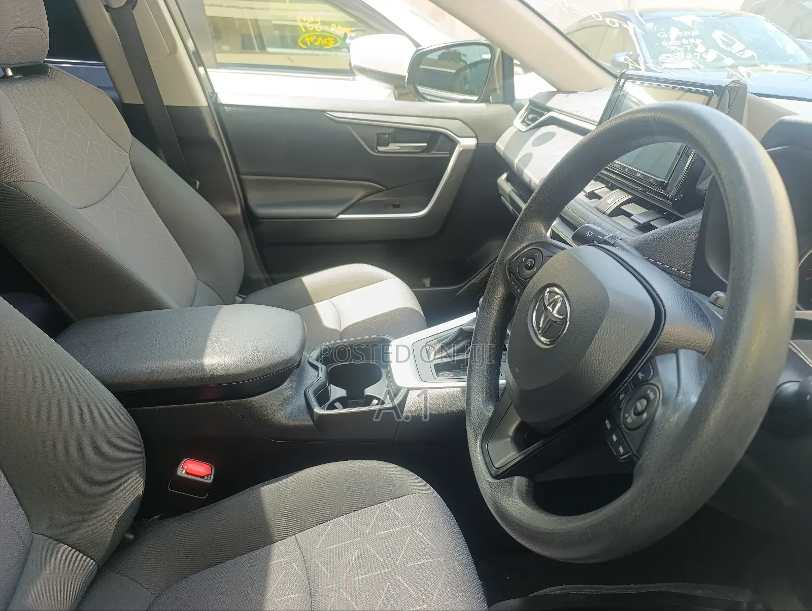 Toyota RAV4 XLE Premium FWD 2019 Black