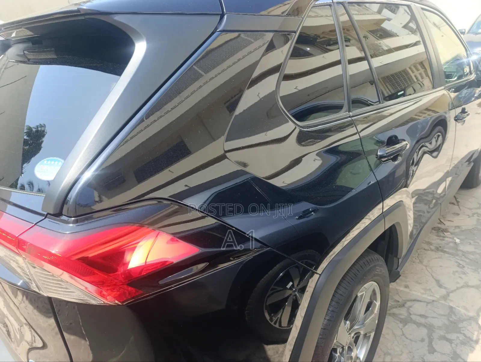 Toyota RAV4 XLE Premium FWD 2019 Black