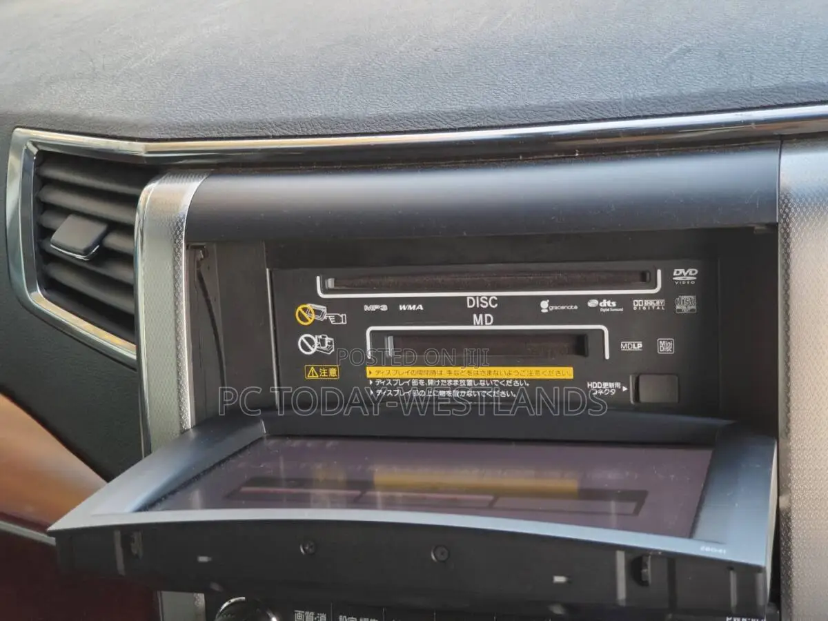 Toyota Vellfire 2010 -2014 DVD/Radio, Navigation System Pn:
