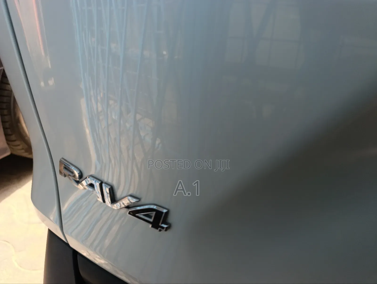 Toyota RAV4 Limited FWD 2019 White