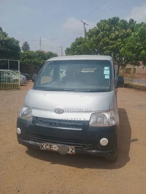 Toyota TownAce 2010 Silver
